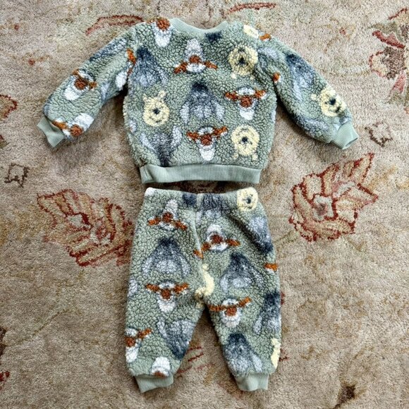 Disney Winnie the Pooh Sherpa Jogger Set - Picture 5 of 7